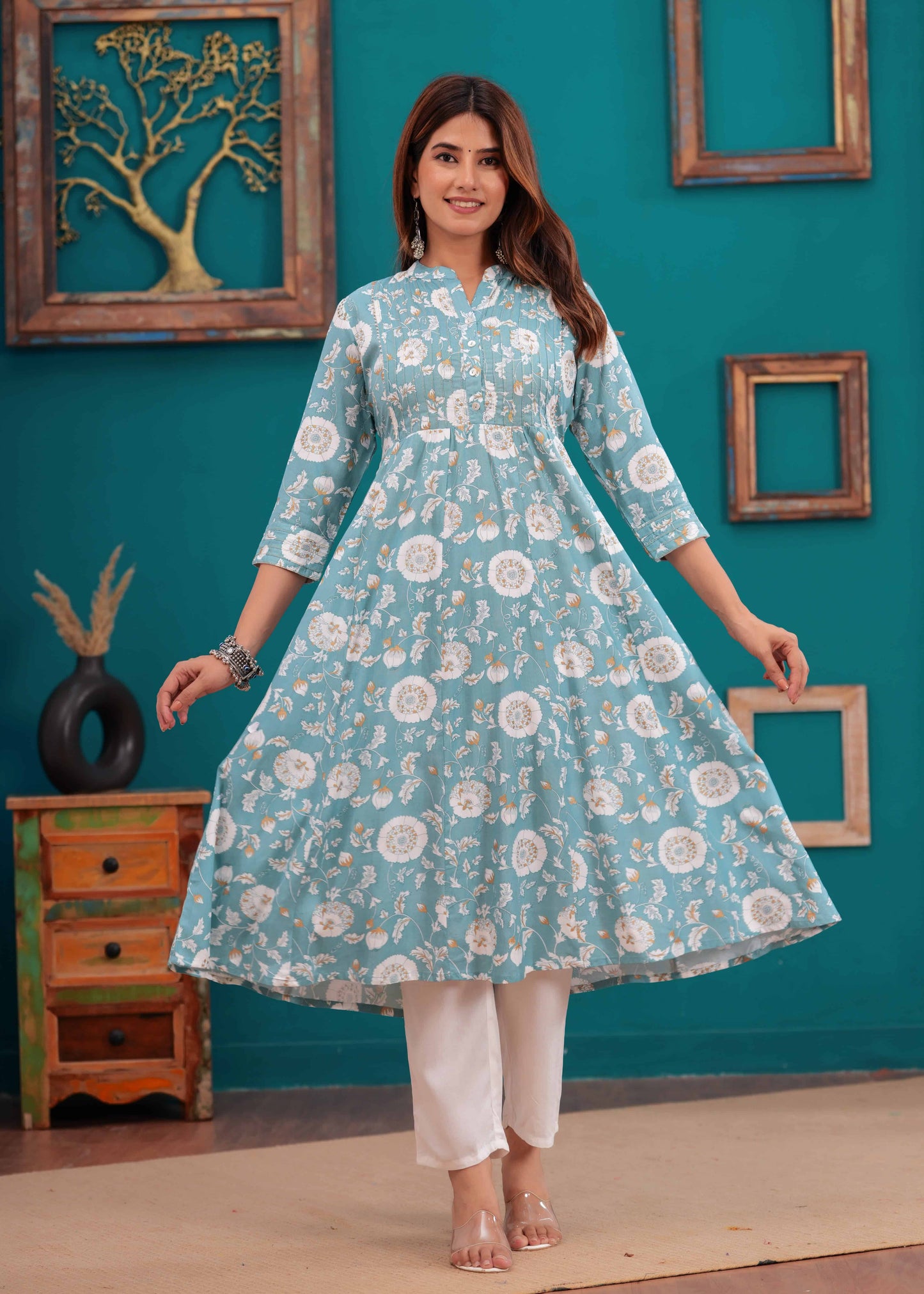 Blue Women Floral Printed Regular Anarkali Kurta with Palazzos