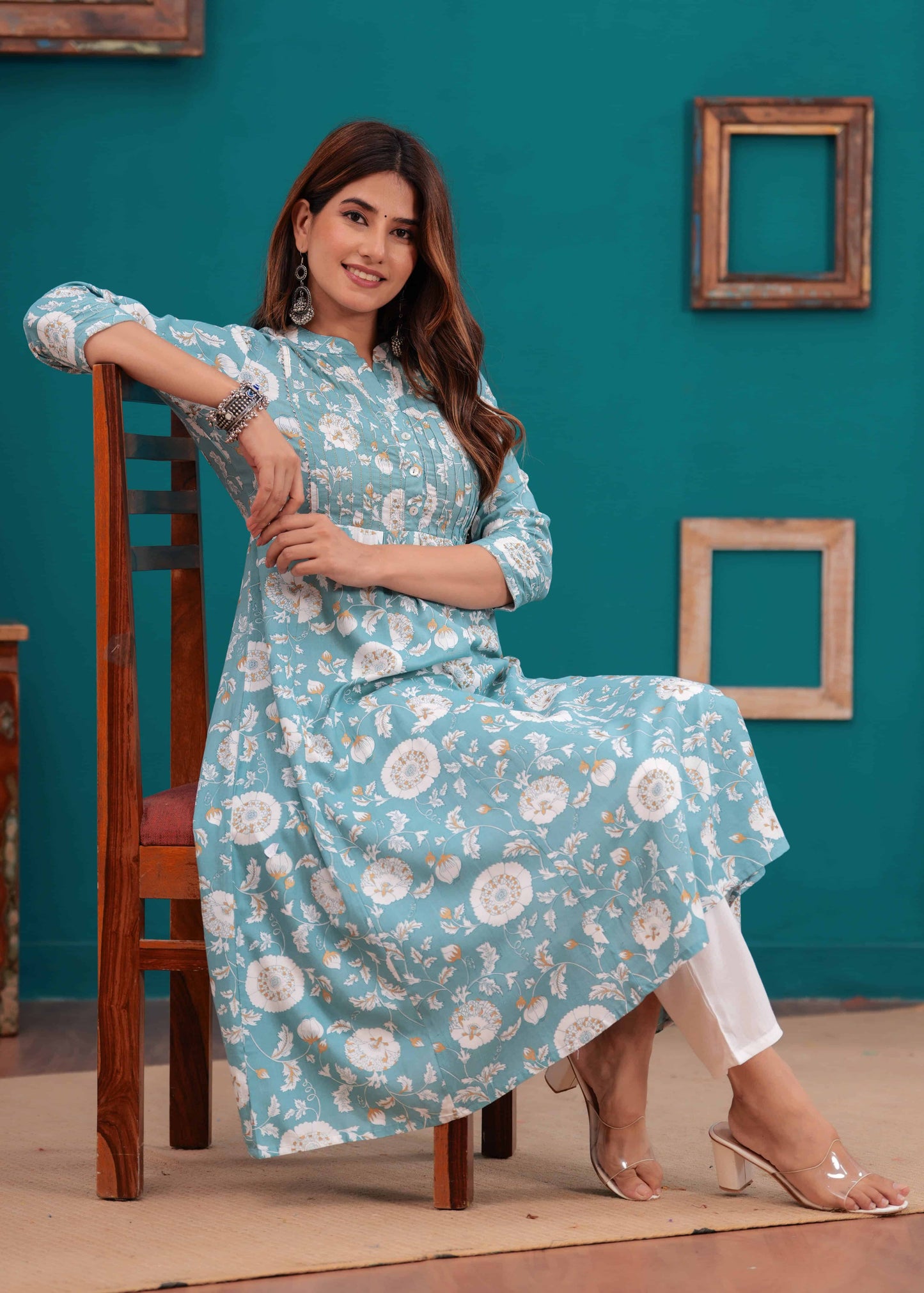 Blue Women Floral Printed Regular Anarkali Kurta with Palazzos