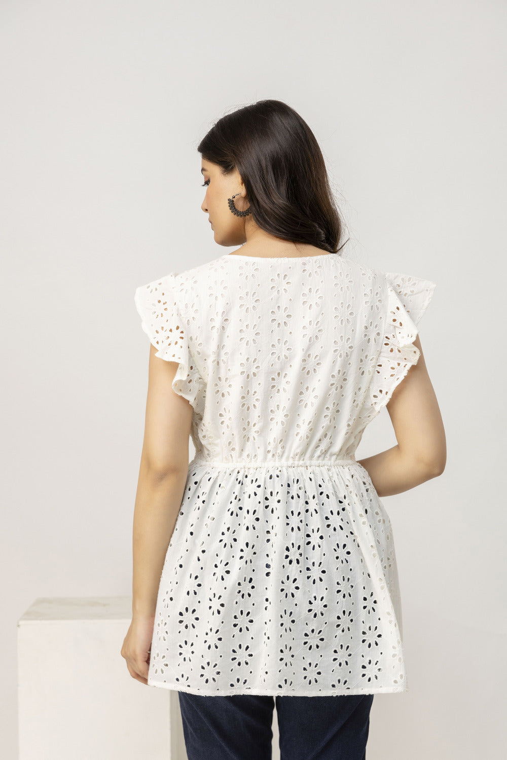 White Women Print Cotton Cinched Waist Top