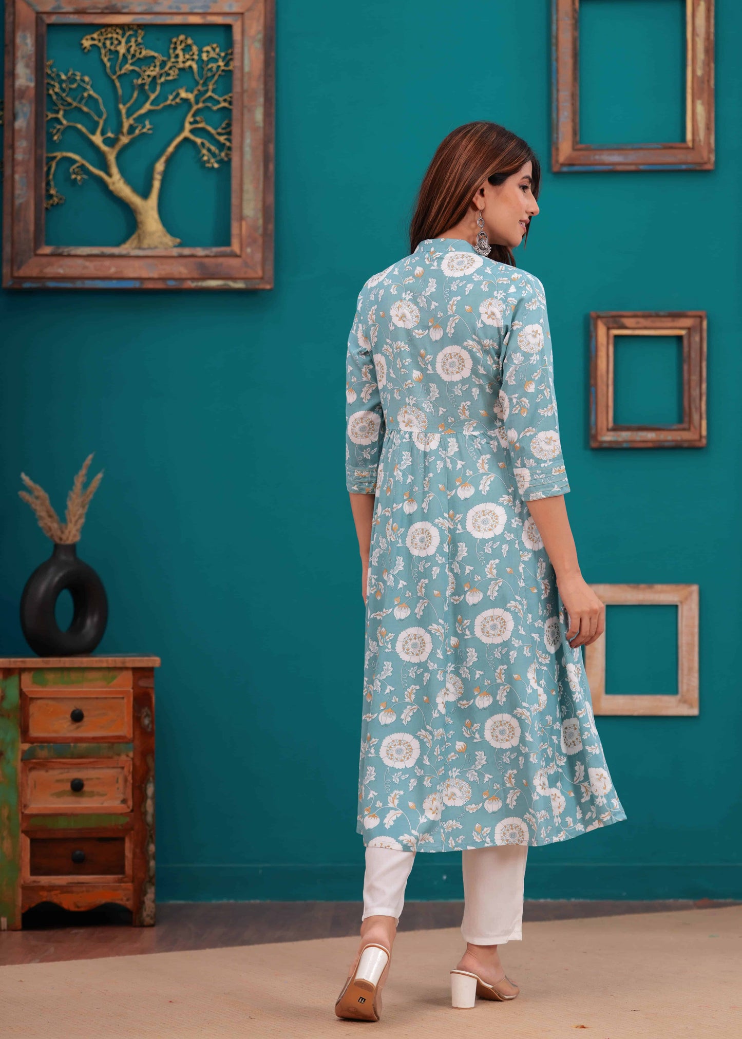 Blue Women Floral Printed Regular Anarkali Kurta with Palazzos