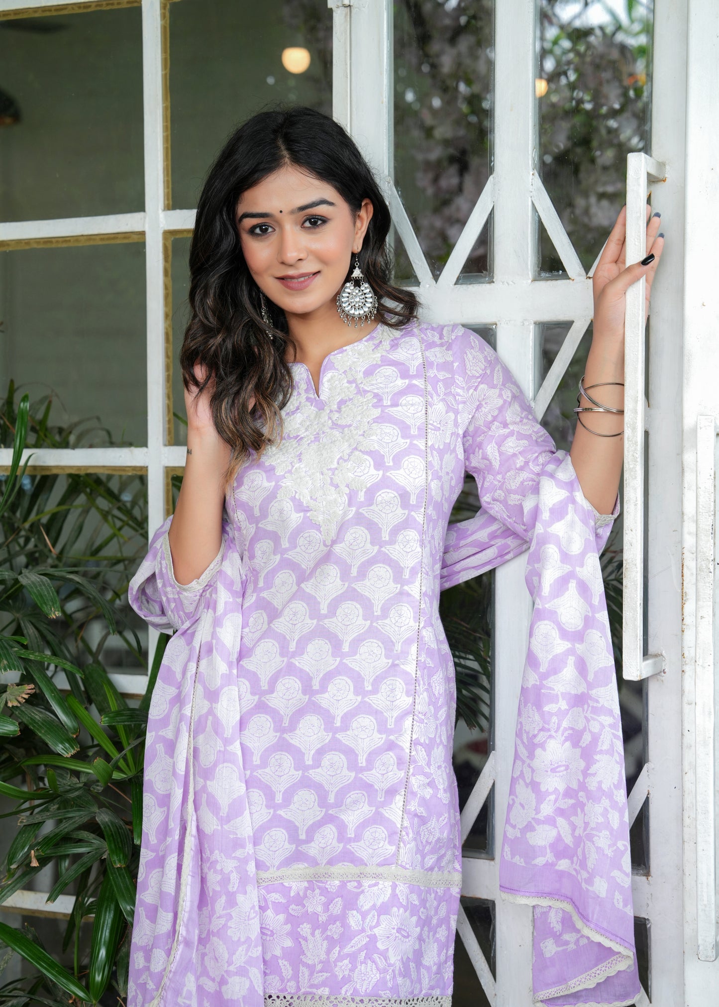 Floral Printed Thread Work Pure Cotton Kurta With Trousers & Dupatta