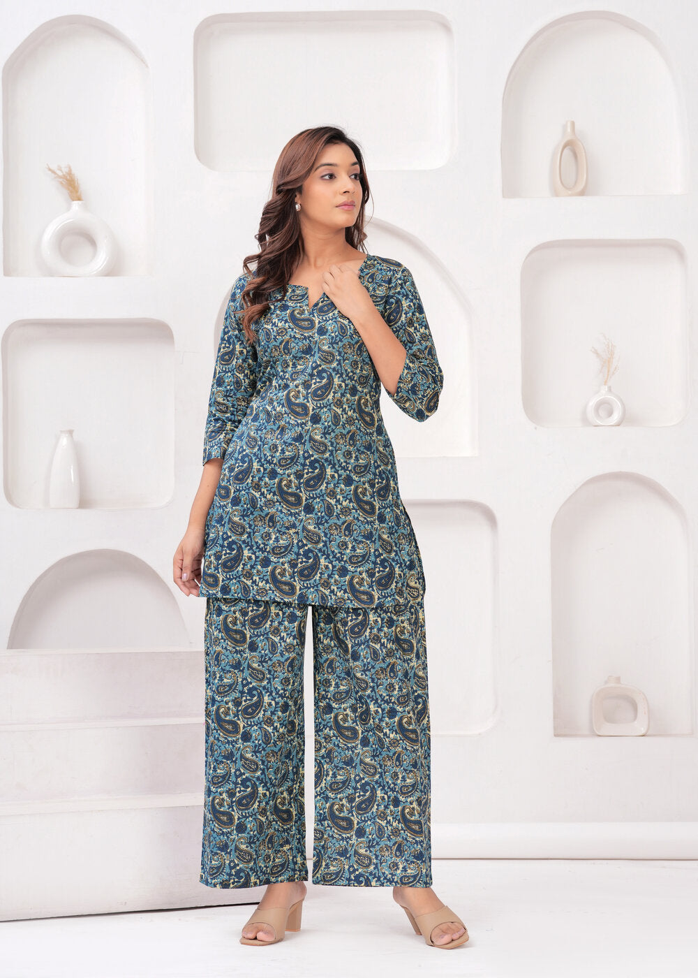 Blue, White & Brown Printed Mandarin Collar Tunic With Trousers Co-Ords Set