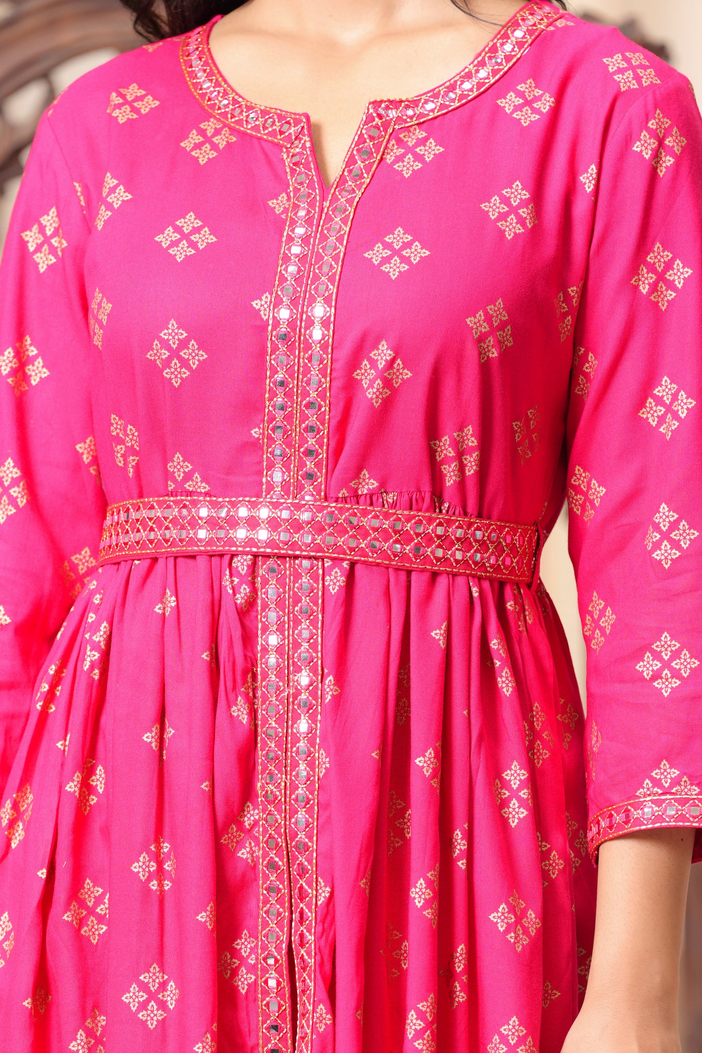Floral Embroidered Flared Round Neck Anarkali Kurta With Trouser (Pink)