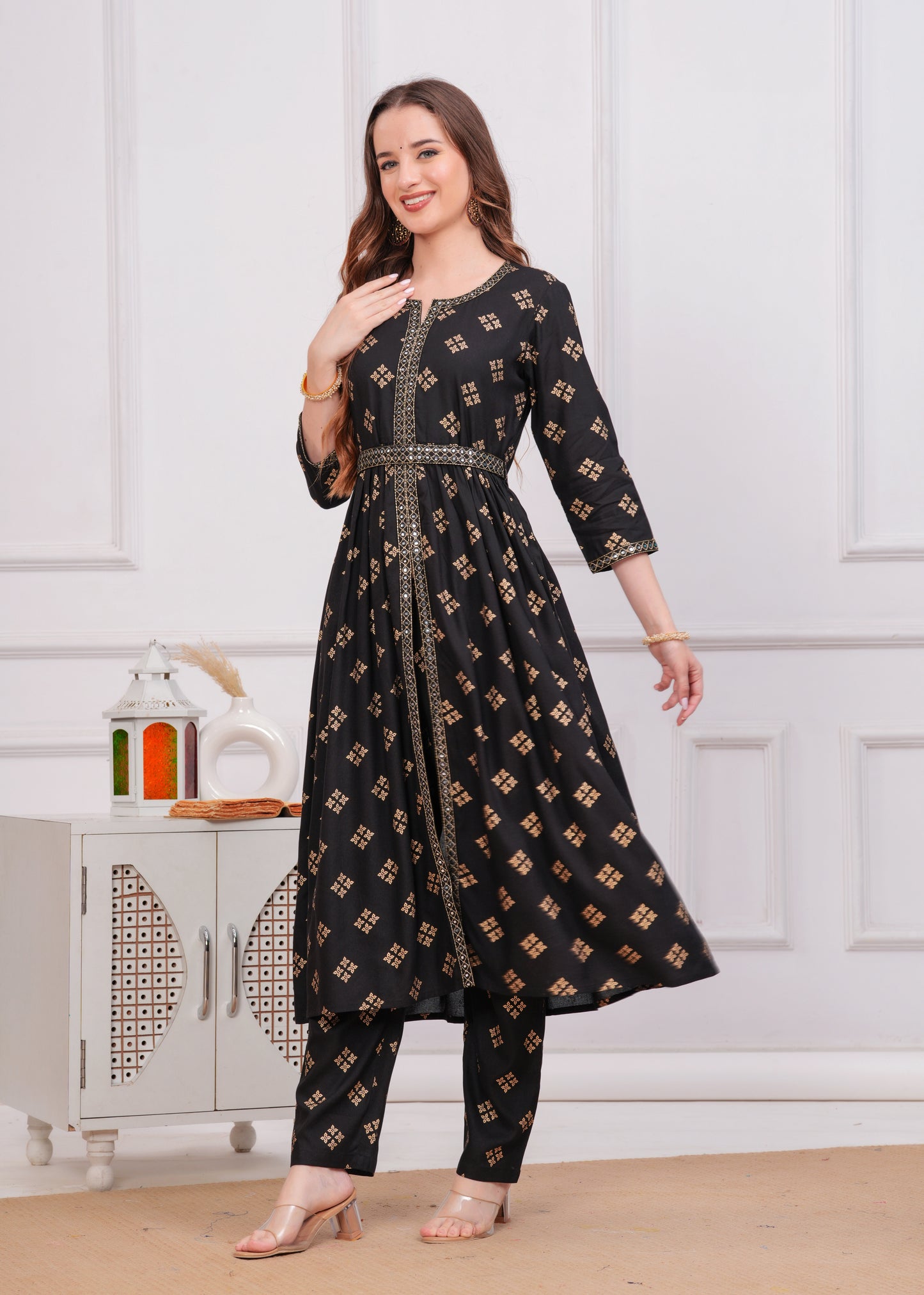 Ethnic Motifs Embroidered Sequinned Anarkali Kurta With Trouser