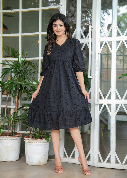 Women Self Design V-Neck Fit & Flare Dress